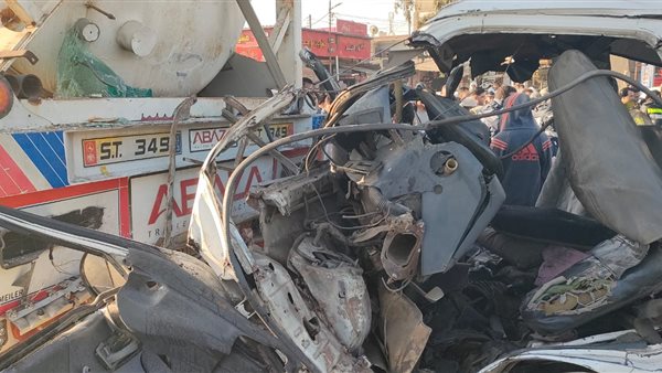 عاجل.. مصرع شخص وإصابة 4 آخرين في انقلاب سيارة نقل بالطريق الدولي العلمين بالبحيرة