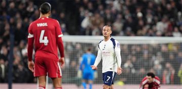 عاجل.. فان دايك عن طرد تشافي سيمونز: لم يقصد إيذائي.. وليس هناك قلق بشأن مستوى ليفربول