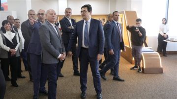 عاجل.. وزير الثقافة ومحافظ القاهرة يتفقدان مكتبة «نون السحار 2» بزهراء المعادي تمهيدًا لافتتاحها قريبًا