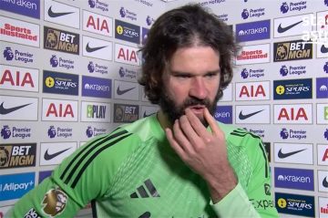 عاجل.. بعد مخاوف “الصليبي”.. أليسون يكشف تحديثًا جديدًا بشأن إصابة إيزاك أمام توتنهام