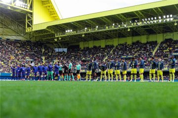 عاجل.. رجل مباراة برشلونة وفياريال في الدوري الإسباني