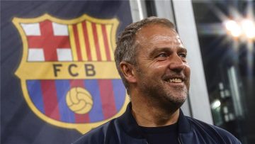 عاجل.. سبورت تكشف عن اللاعب الذي حول موسم برشلونة مع فليك