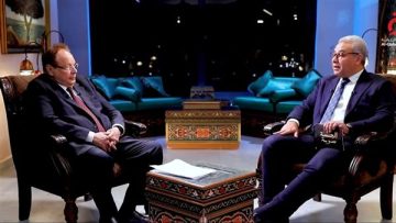 عاجل.. علي ناصر محمد يكشف أسرارا جديدة لـ”الجلسة سرية” عن الصراع في اليمن