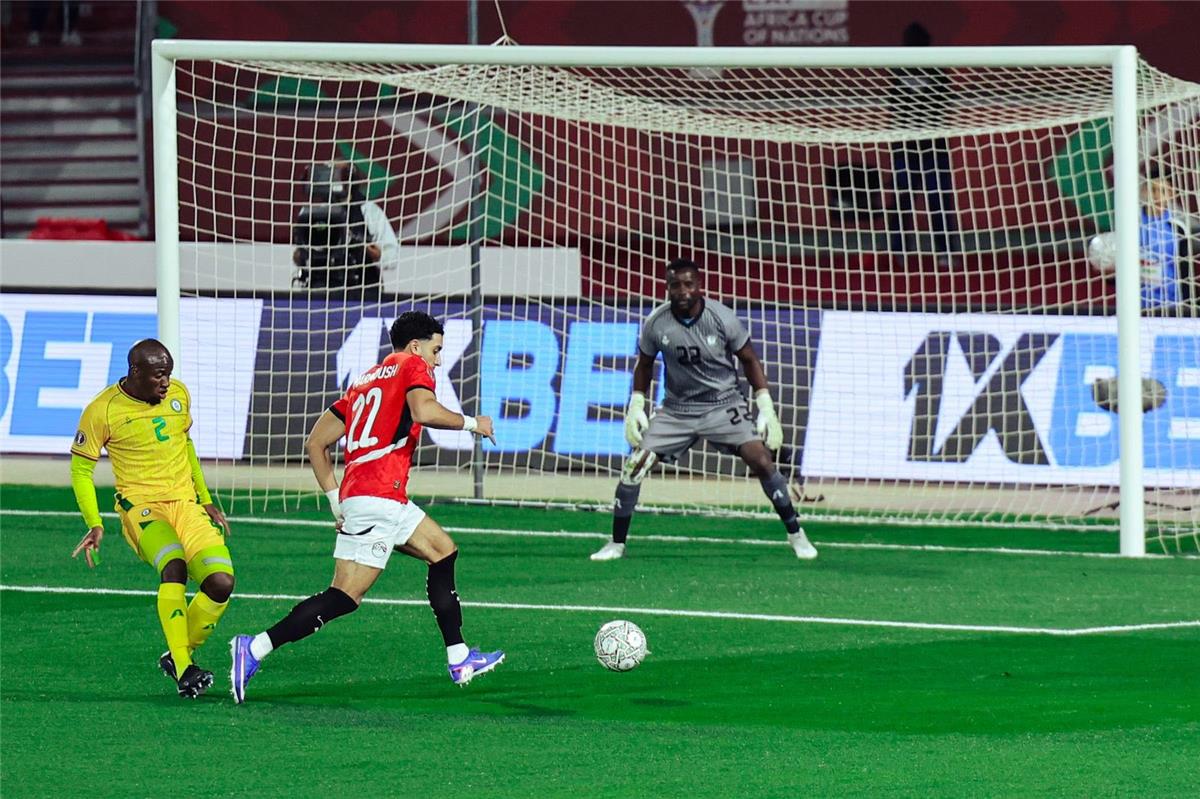 عاجل.. فيديو | عمر مرموش يسجل هدف تعادل مصر أمام زيمبابوي