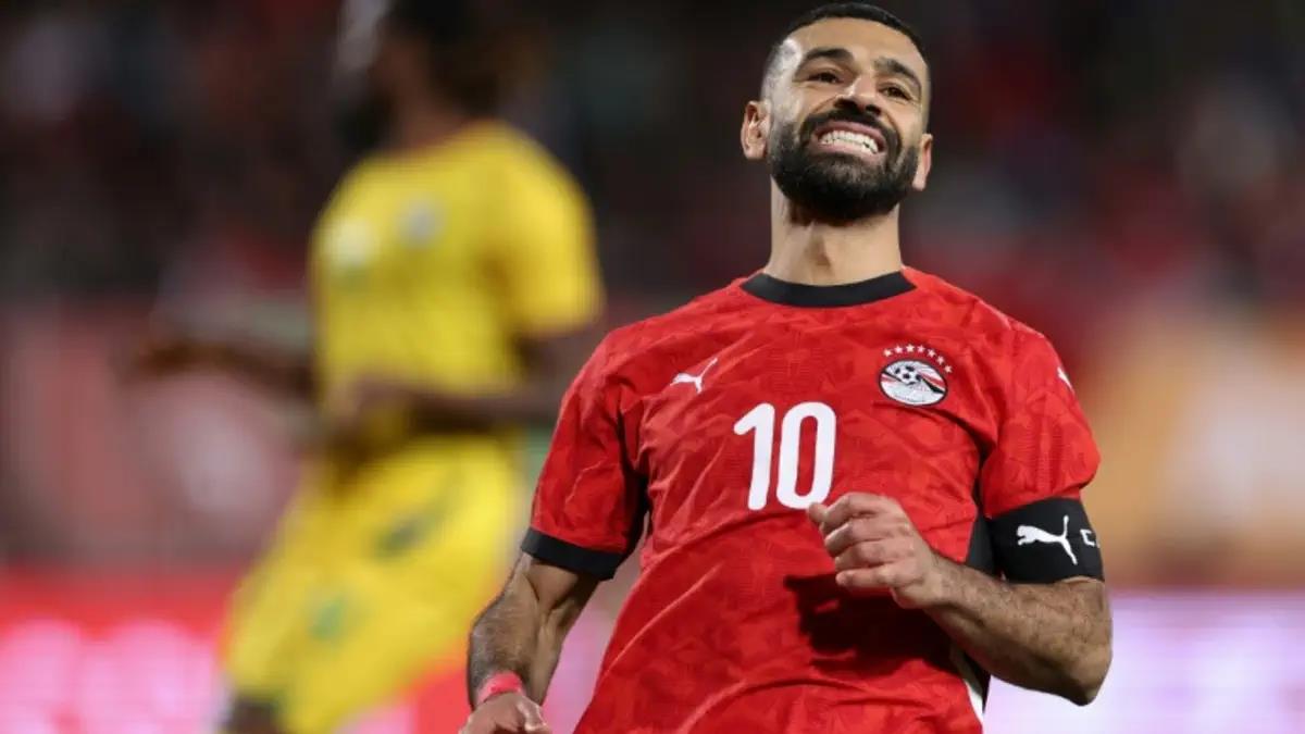 عاجل.. فيديو | محمد صلاح يرفض طلب مراسل ليفربول بعد فوز مصر على زيمبابوي