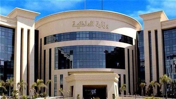 عاجل.. وزارة الداخلية تقرر رد الجنسية المصرية لـ 42 شخصًا