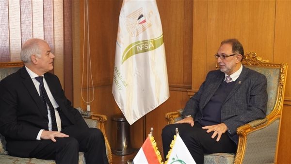 عاجل.. رئيس الهيئة القومية لسلامة الغذاء يستقبل السفير الأسترالي بالقاهرة لتعزيز التعاون المشترك