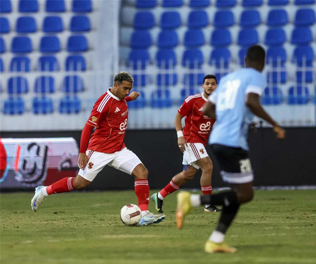 عاجل.. فيديو | الأهلي يسقط أمام غزل المحلة بثنائية في كأس الرابطة المصرية