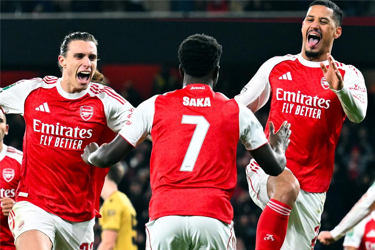 عاجل.. فيديو | آرسنال يفوز على كريستال بالاس بضربات الترجيح ويتأهل لنصف نهائي كأس كاراباو