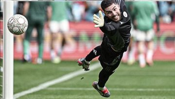 عاجل.. حارس الجزائر يعبر عن فرحته بفوز محاربي الصحراء على السودان