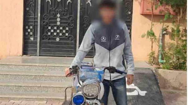 عاجل.. ضبط قائدي دراجتين ناريتين بالفيوم بعد تداول فيديوهات للحركات الاستعراضية