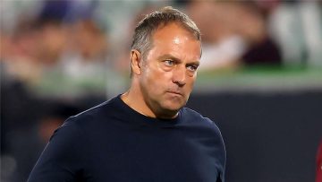 عاجل.. صداع جديد.. برشلونة يتلقى ضربة قوية بشأن لاعبه المُعار