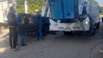 عاجل.. عقب حادث أودا بحياة 6 أشخاص … أستكمال أعمال إنارة طريق قنا – الأقصر الزراعي