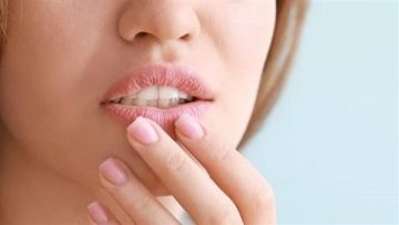 عاجل.. وصفات مجربة.. اسرع طريقة لتفتيح وتوريد الشفايف خلال أيام