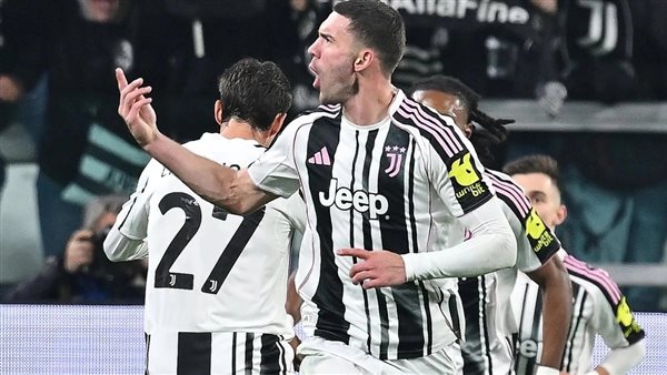 عاجل.. عاجل| لتعويض إيزاك.. ليفربول يعرض 20 مليون يورو لخطف «فلاهوفيتش» من يوفنتوس