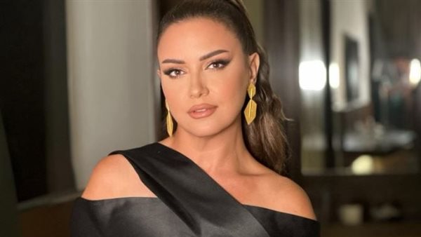 عاجل.. عاجل.. أول بلاغ رسمي من نقيب الممثلين للنيابة العامة بشأن واقعة ريهام عبدالغفور