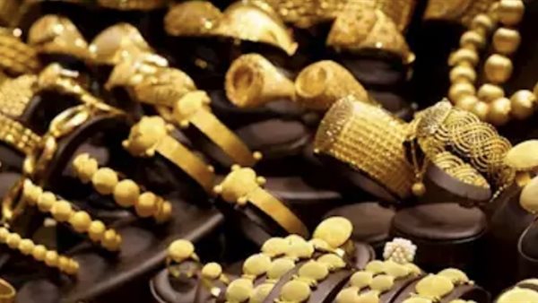 عاجل.. سعر الجنيه الذهب اليوم السبت 27 ديسمبر 2025 في مصر