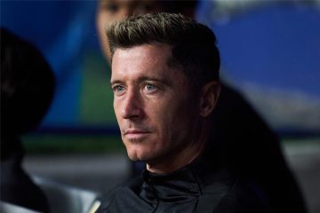 عاجل.. ليفاندوفسكي يكسر صمته حول مستقبله مع برشلونة ويحدد أهدافه في نهاية مسيرته