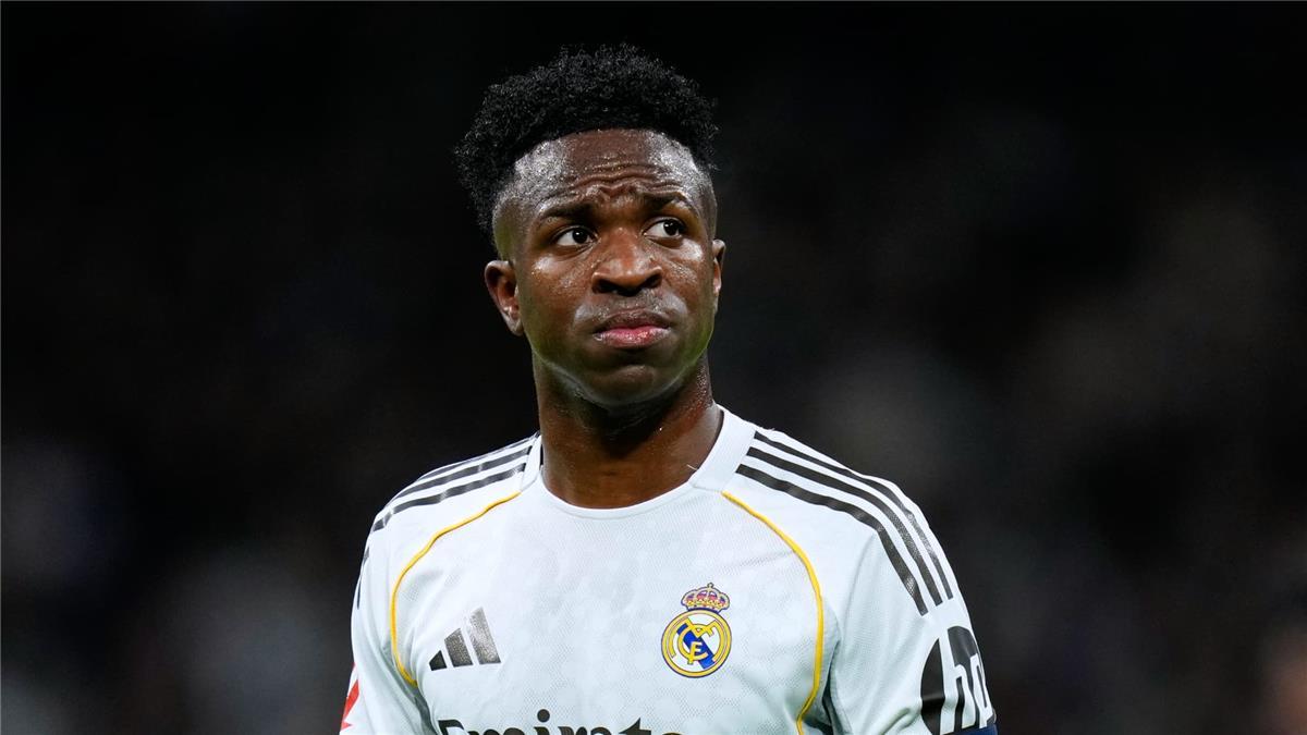 عاجل.. مسؤول في الدوري السعودي يوضح احتمالية التعاقد مع فينيسيوس جونيور