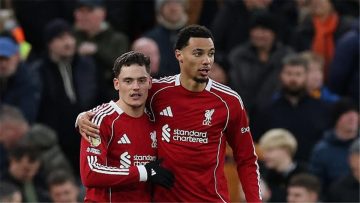 عاجل.. رجل مباراة ليفربول وولفرهامبتون في الدوري الإنجليزي