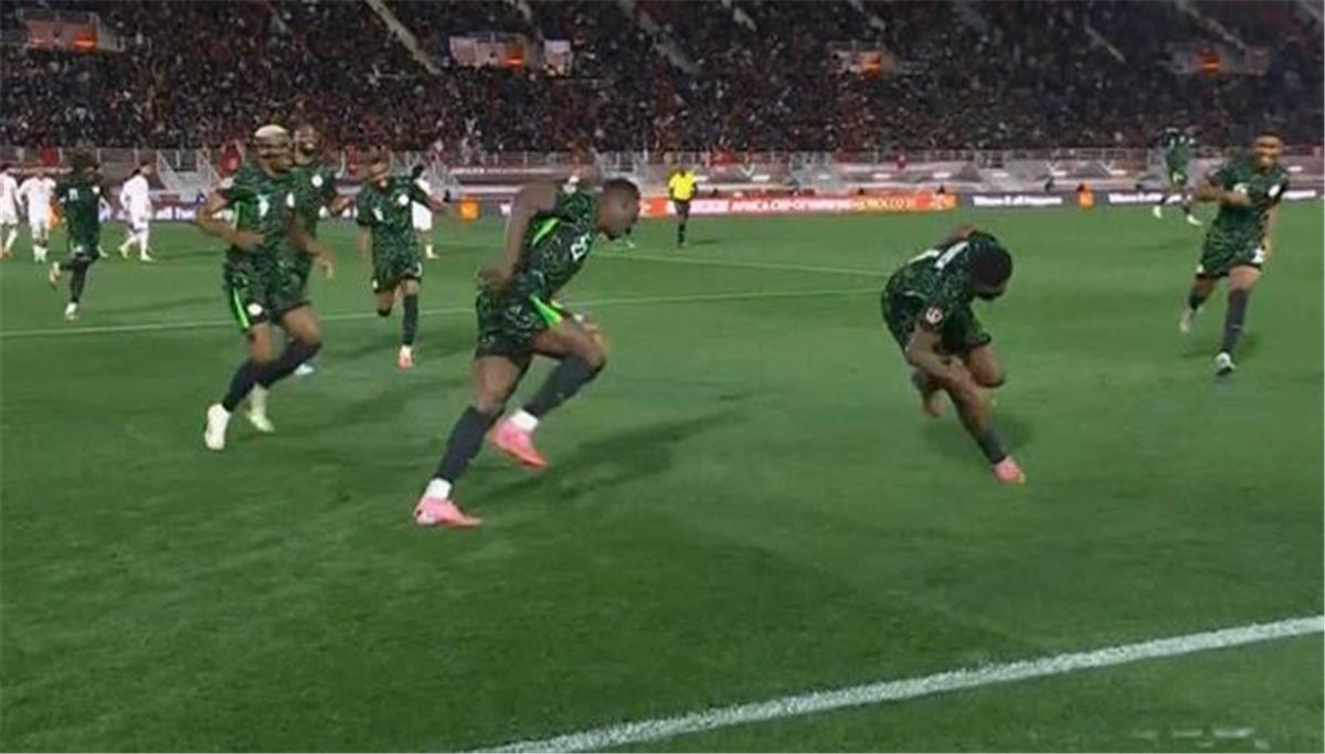 عاجل.. فيديو | نديدي يسجل هدف نيجيريا الثاني أمام تونس في كأس أمم إفريقيا