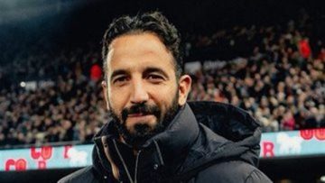 عاجل.. مفارقة مانشستر يونايتد.. هجوم من ذهب ودفاع من ورق