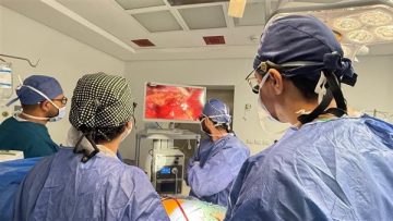 عاجل.. بدون تدخل جراحي.. فريق طبي ينقذ سيدة ابتلعت 34 مسمارا منذ 45 يوما بكفر الشيخ