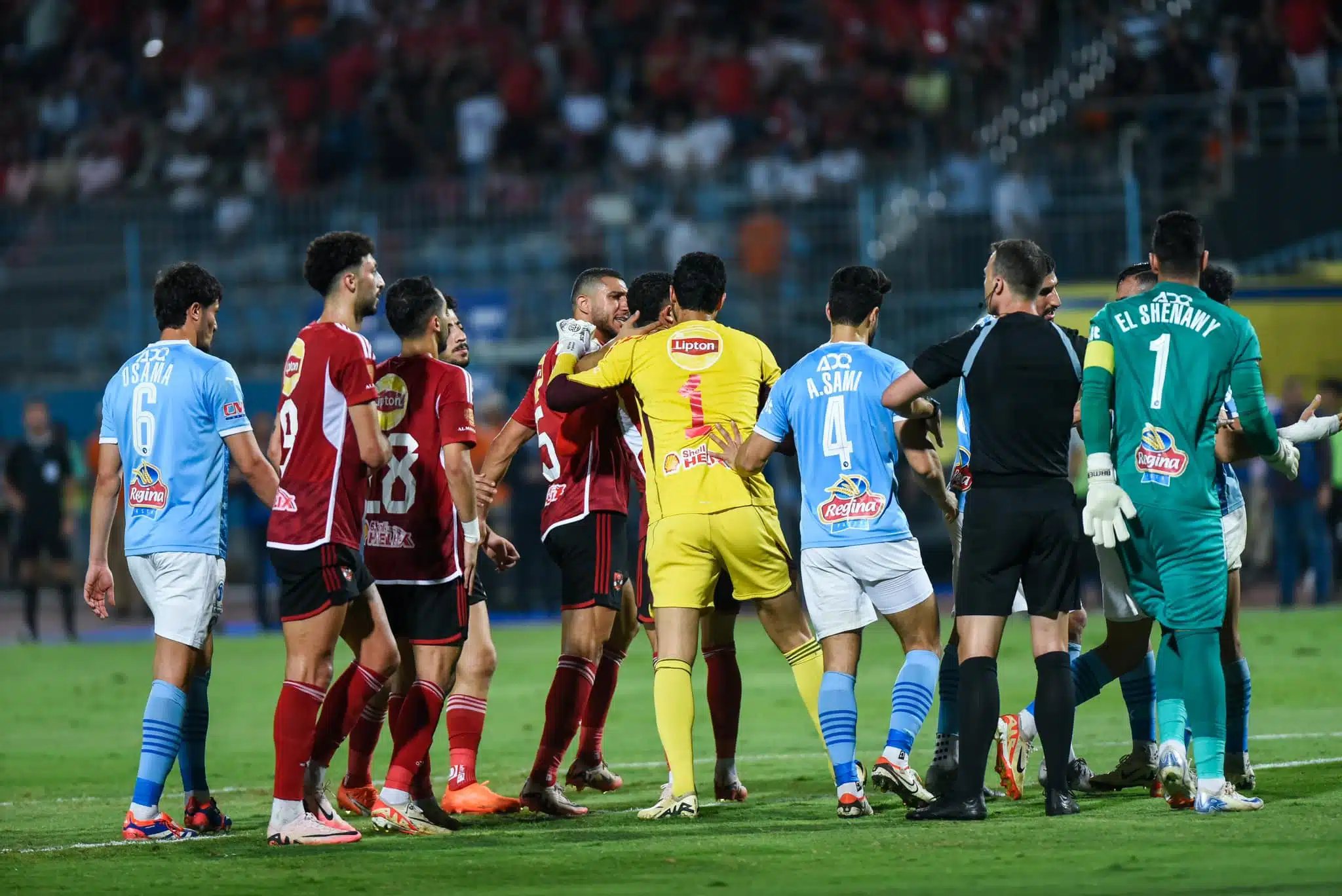 عاجل.. بيراميدز يحدد هدف الأهلي للتعاقد معه في يناير