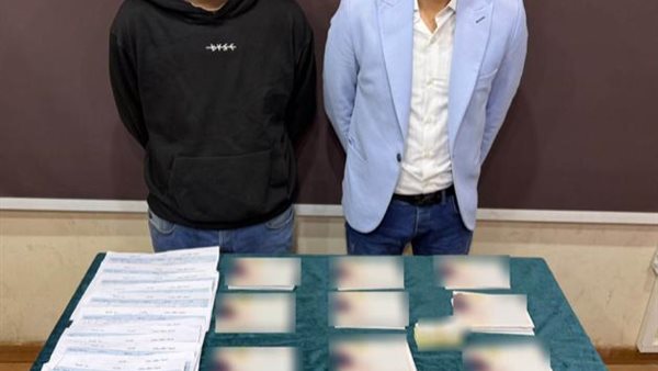 عاجل.. ضبط شخص حاول التأثير على الناخبين بالمعصرة بالقاهرة