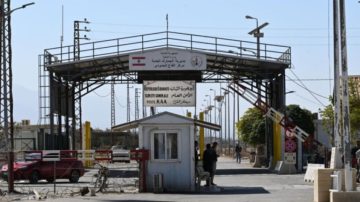 عاجل.. الدفاع المدني السوري ينقذ أشخاصًا من الغرق عند الحدود اللبنانية