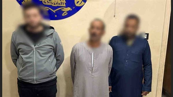 عاجل.. الداخلية تكشف ملابسات مشاجرة بين عدد من الأشخاص وتهشم إحدى السيارات بالجيزة