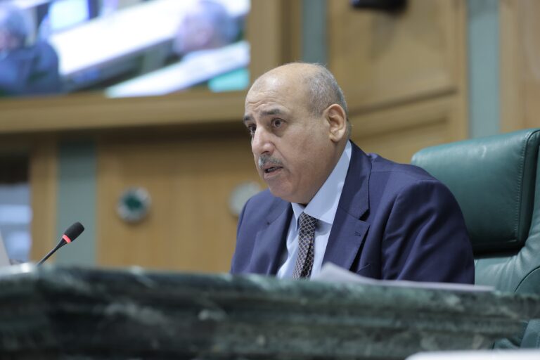 عاجل.. فوز النشامى ثمرة دعم هاشمي وإسناد جماهيري وكفاءة تدريبية وروح عالية للاعبين