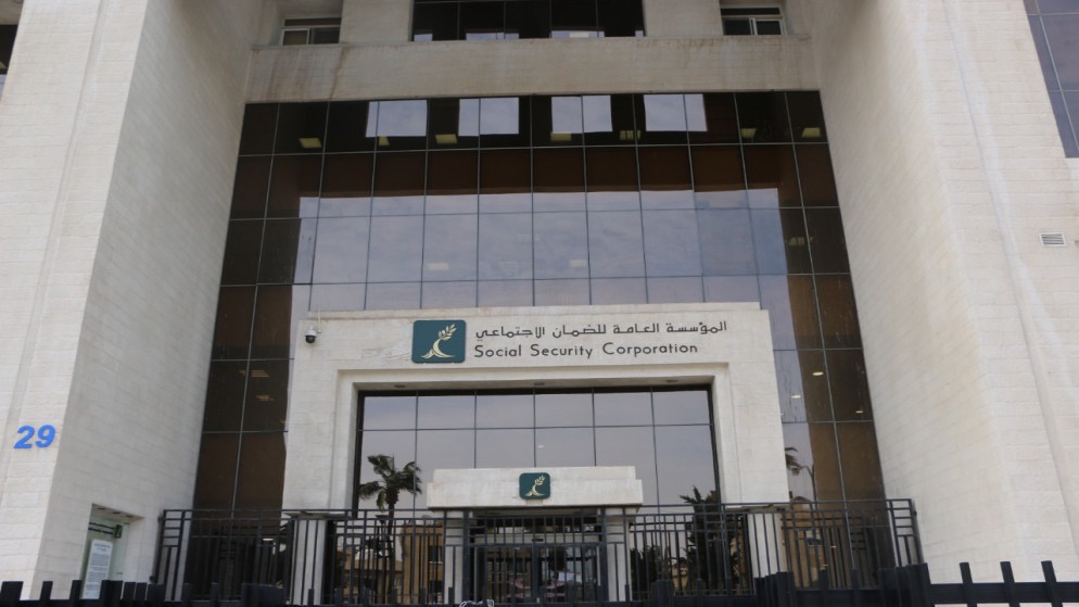 عاجل.. مدفوعات الرواتب التقاعدية قد تتجاوز إيرادات الضمان قريبًا