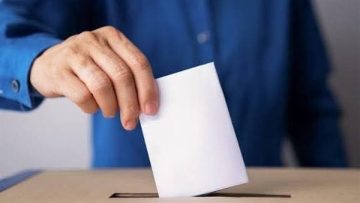 عاجل.. اللجان الانتخابية تفتح أبوابها وتوافد المواطنين للإدلاء بأصواتهم لإعادة الانتخاب بالدوائر الـ19 الملغاة