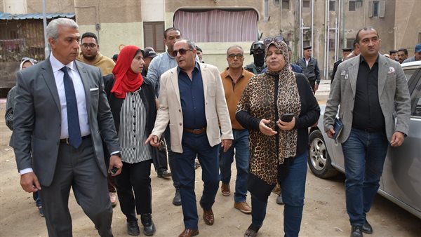 عاجل.. منطقة علي بن أبي طالب تتحول لواجهة حضارية.. دهانات جديدة ورصف وإضاءة ديكورية