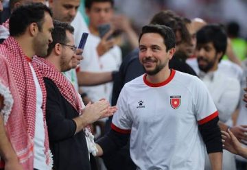 عاجل.. ولي العهد يشارك في تتويج المنتخب المغربي بكأس العرب
