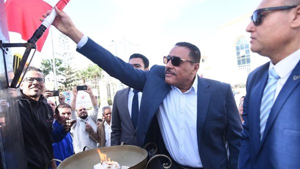 عاجل.. محافظ مطروح قام بإطلاق شعلة تصفيات أولمبياد المحافظات الحدودية