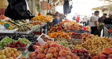 عاجل.. مقتل شاب على يد صاحب محل خضار بالأزرق