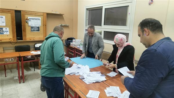 عاجل.. عبد الرحمن بشاري يحسم دائرة بندر ومركز الأقصر من الجولة الاولى طبقاً للحصر العددي