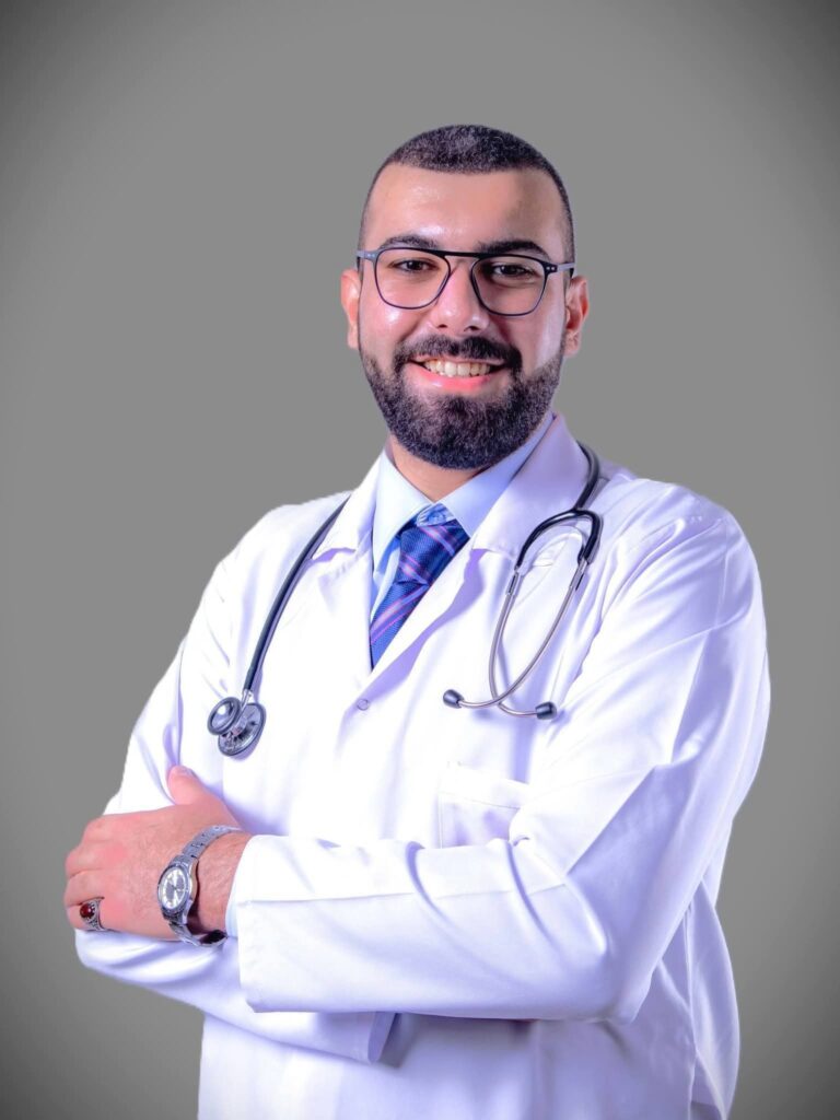 عاجل.. الدكتور عبداللّٰه الصمادي مُبارك الطب البشري من جامعة الإسكندرية