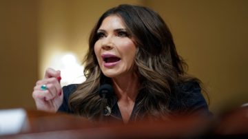 عاجل.. وزيرة الأمن الداخلي تطالب بالرحيل