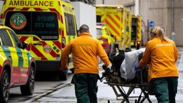 عاجل.. ارتفاع إصابات الإنفلونزا في إنجلترا يضغط على المستشفيات