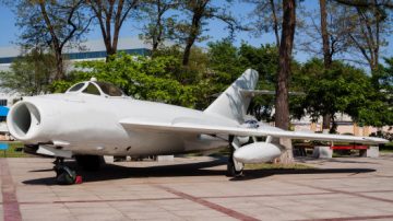 عاجل.. توتر بين اليابان والصين بعد توجيه الرادار الصيني لمقاتلات يابانية قرب أوكيناوا