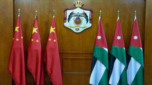 عاجل.. الصفدي يلتقي وزير الخارجية الصيني في عمّان