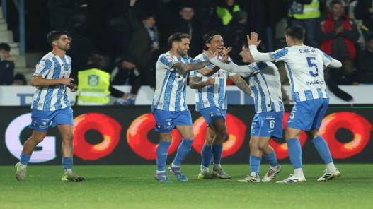 عاجل.. ريال مدريد يتأهل بصعوبة والكبار يواصلون المفاجآت في كأس ملك إسبانيا