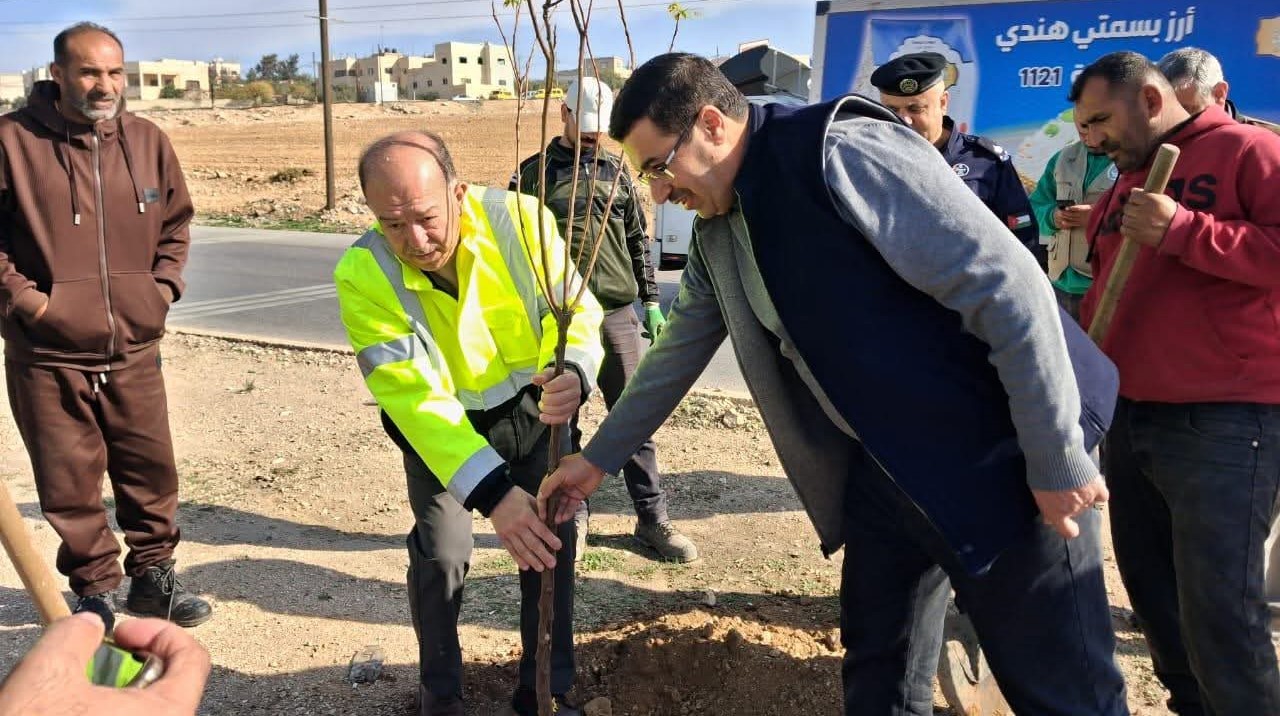 عاجل.. بلدية بلعما تطلق حملة لزراعة 10 آلاف شجرة لتعزيز الغطاء النباتي وتحسين البيئة