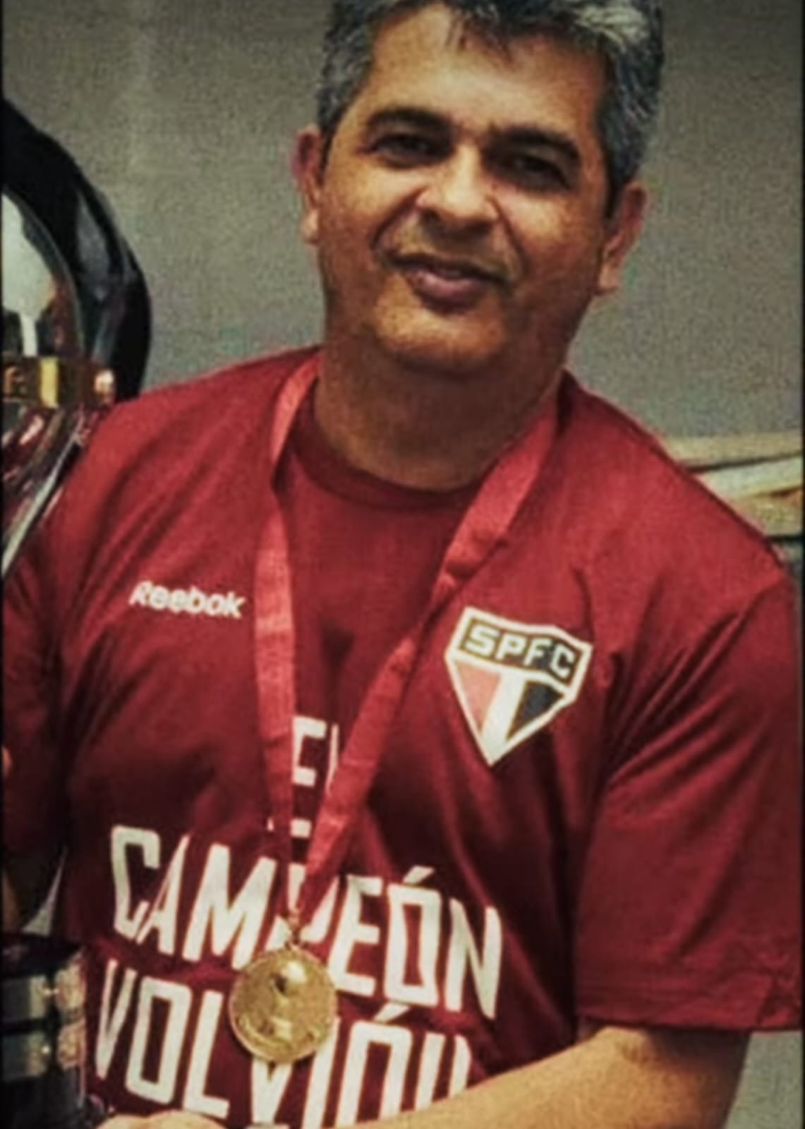 عاجل.. الحسين إربد يعين المدرب البرازيلي ني فرانكو لقيادة الفريق