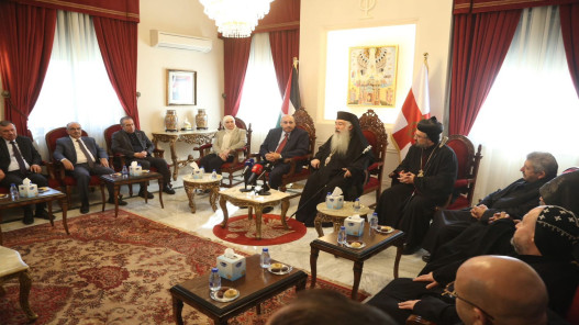 عاجل.. المطران خريستوفوروس يستقبل رئيس مجلس النواب بمناسبة عيد الميلاد المجيد