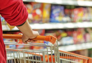 عاجل.. المؤسسة الاستهلاكية المدنية تواصل عمل أسواقها خلال عيد الميلاد بعروض كبيرة