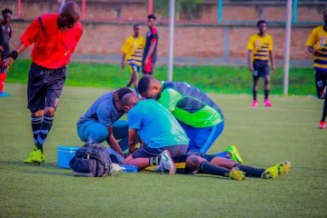 عاجل.. وفاة لاعب كرة قدم بوروندي إثر حادثة غامضة أثناء مباراة رسمية